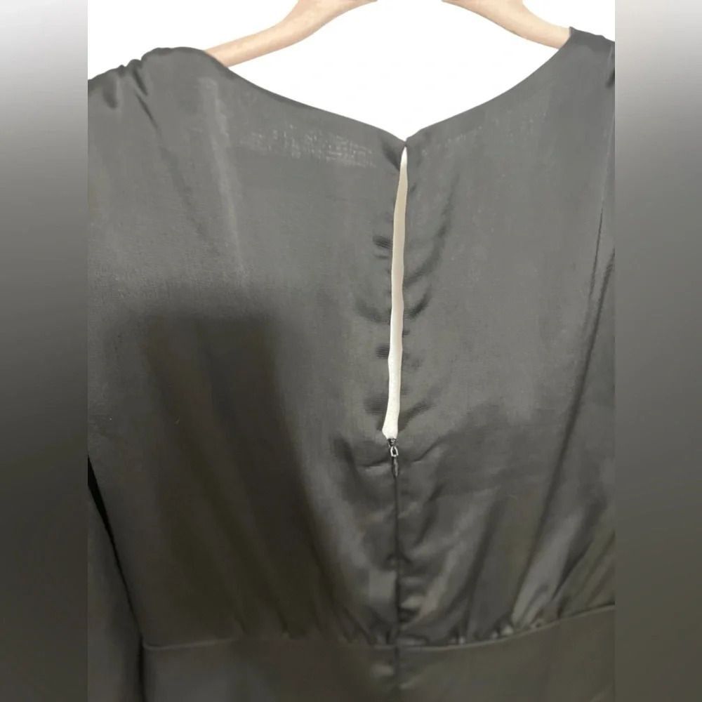 Astr Black Romper silky feeling medium v neck bow Anthropologie - Picture 4 of 16